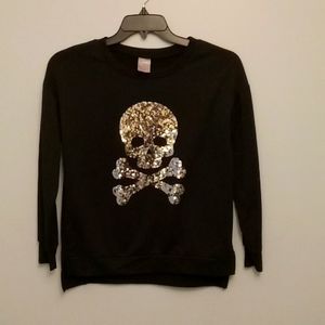 Skull, long sleeve shirt